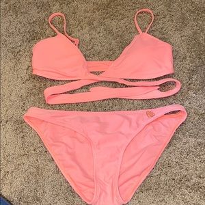 Bathing suit set